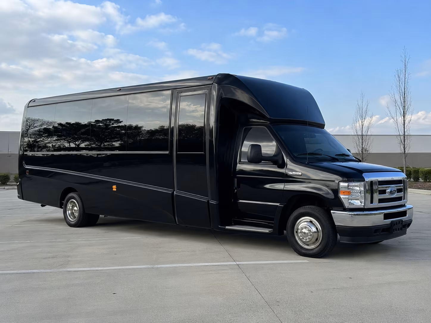 elcajoncharterbuscompany com is here for grossmont college and east county high school team travel