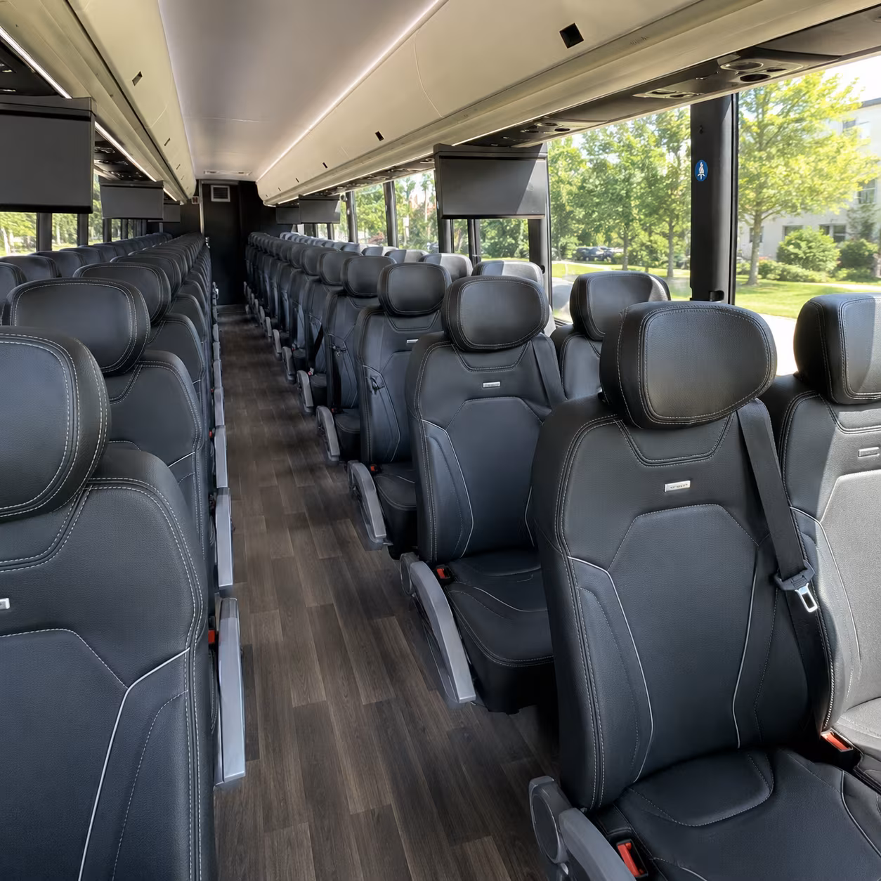 employee shuttle buses from el cajon to the san diego convention center