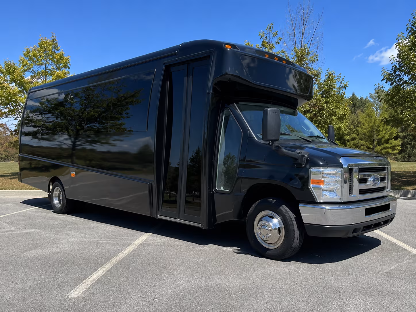 escondido professional charter bus transportation for escondido corporate groups