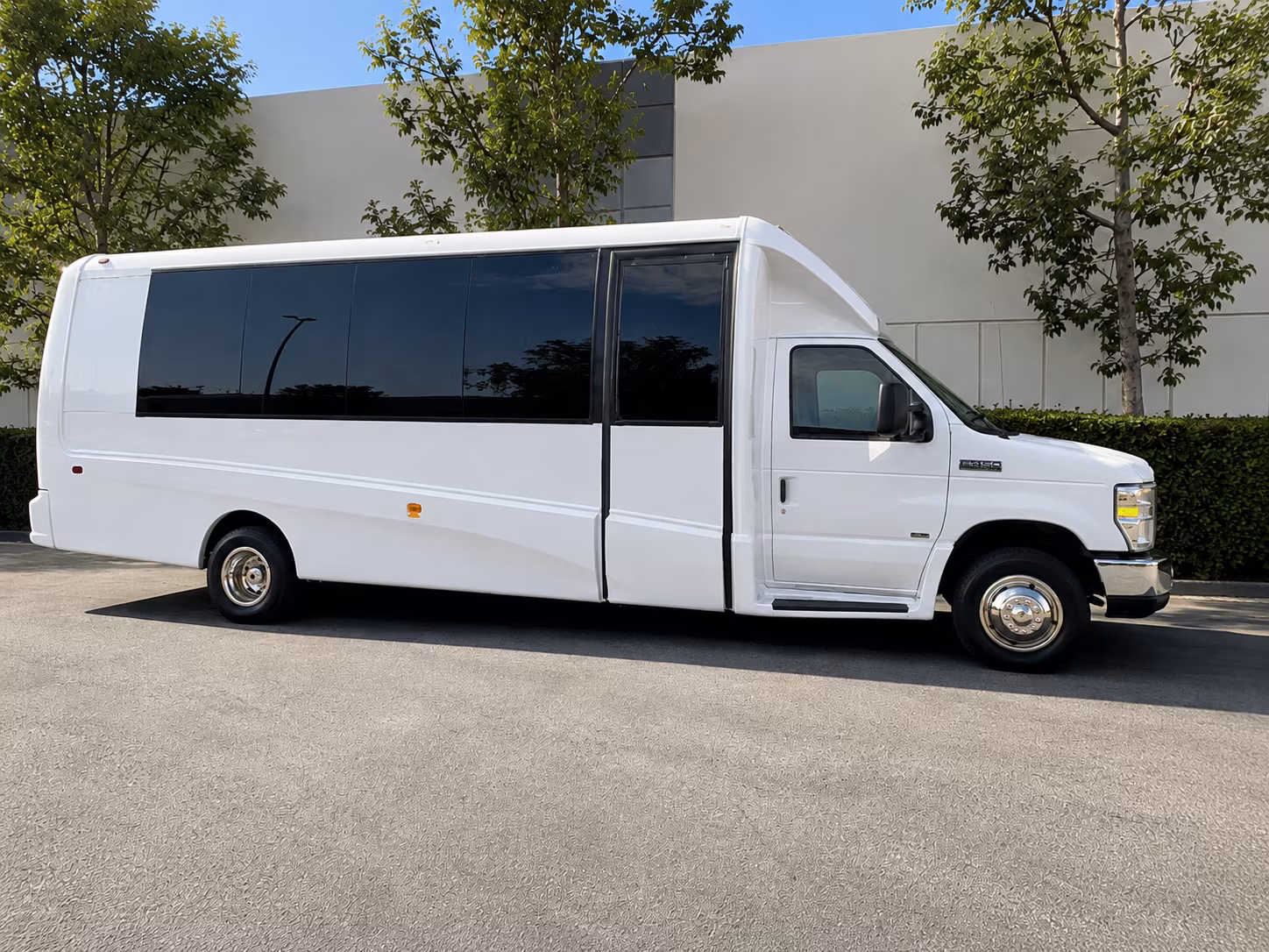 how starting location and deadhead distance affect charter bus rates in el cajon