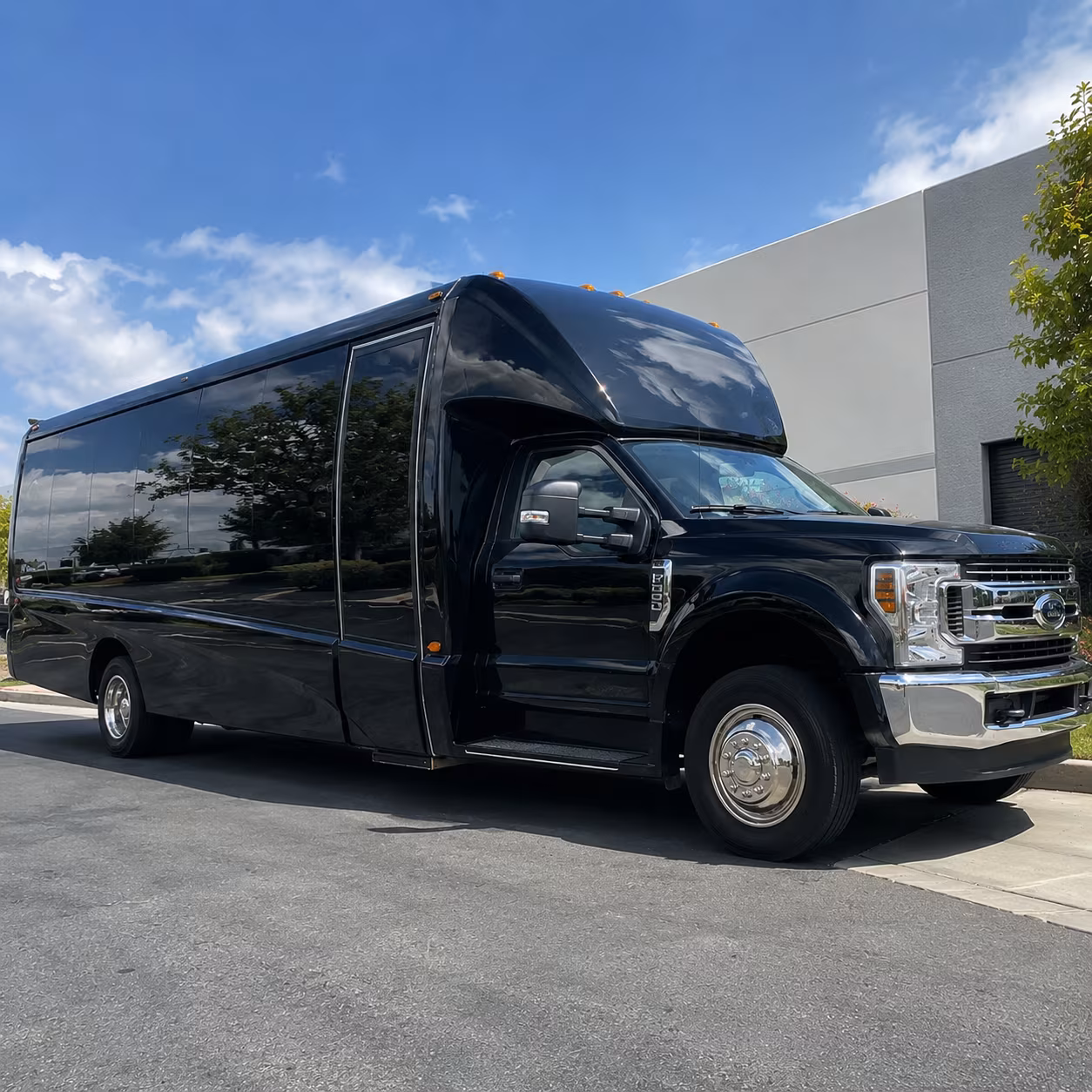 oceanside private bus rentals for oceanside concerts and festivals